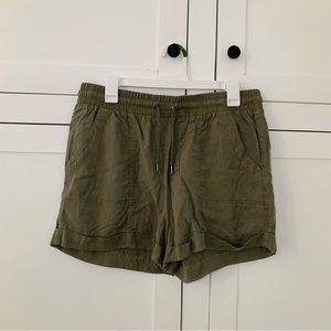 Universal Thread Green High Waist Shorts Size Medium